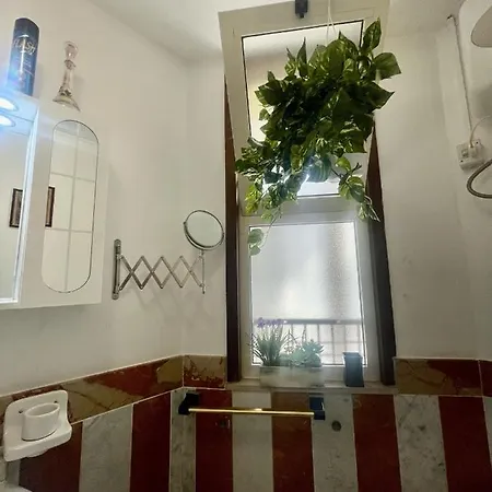 Apartment Maya's Close To Ballaro Market And Station